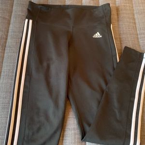 🖤 Adidas leggings
